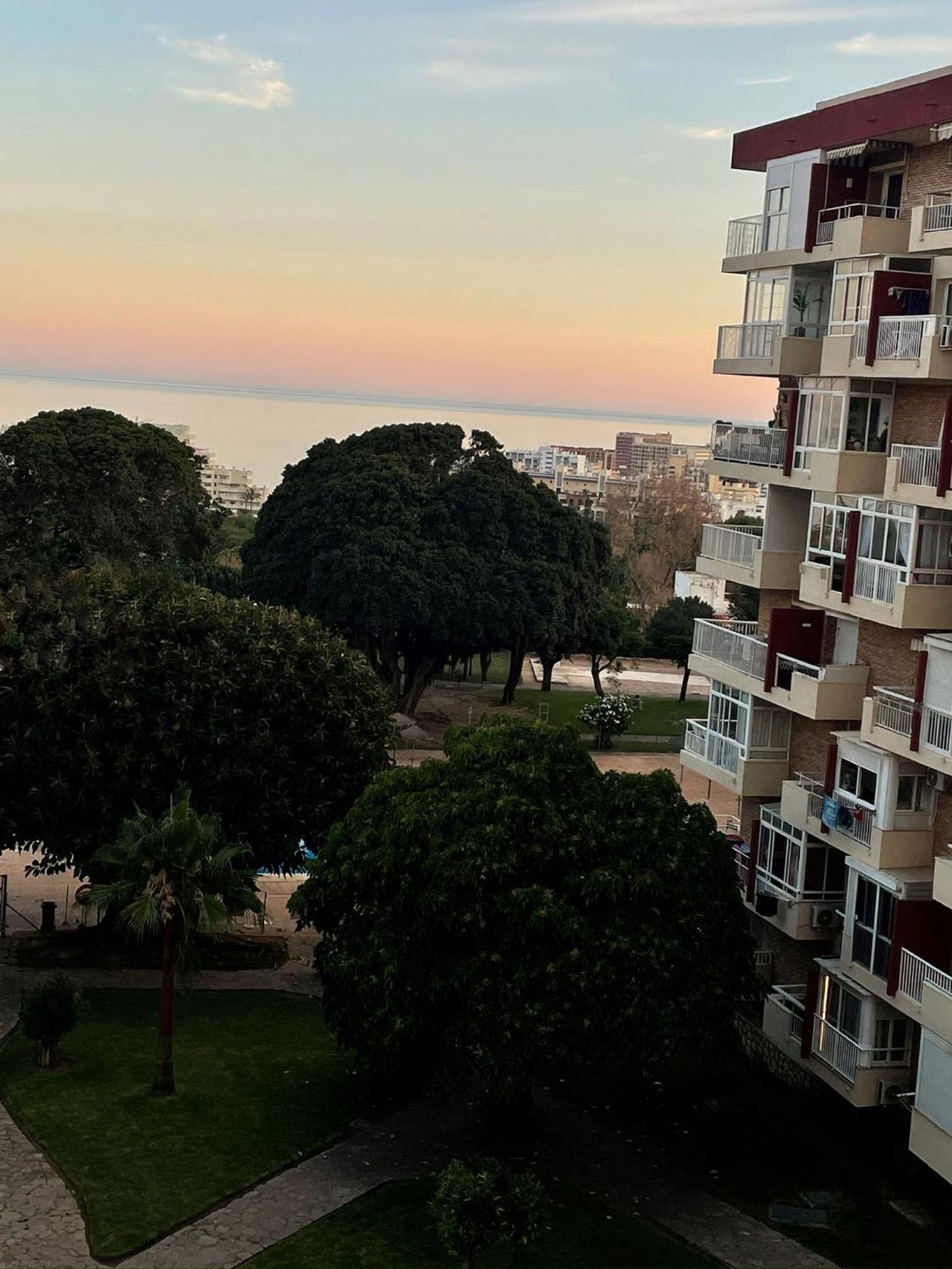 ベナルマデナLoft Moderno - Vistas Mar Y Montana - Piscinasアパートメント エクステリア 写真